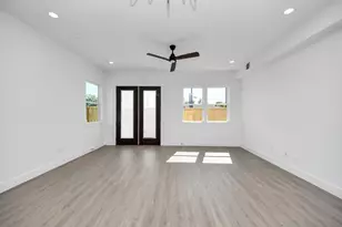 4129 E Toliver St, Houston, TX 77016 - Photo 13