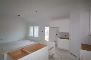 252 Mountain Knls Ln, Willis, TX 77378 - Photo 3