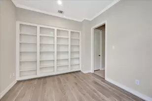 15511 Turtle Oak Ct, Houston, TX 77059 - Photo 15