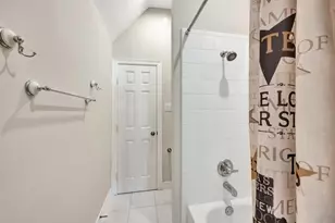 15511 Turtle Oak Ct, Houston, TX 77059 - Photo 49