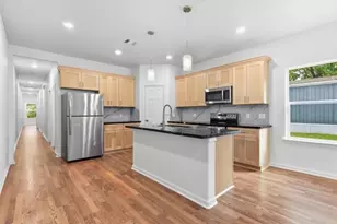 819 Junction Ave, Cleveland, TX 77327 - Photo 5