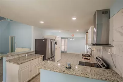 5611 Long Creek Lane, Houston, TX 77088 - Photo 3