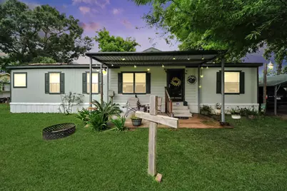 204 Edith Street, Highlands, TX 77562 - Photo 1