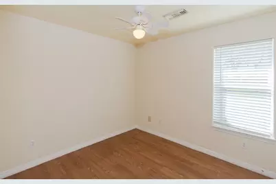 118 E 10th Street, Deer Park, TX 77536 - Photo 21
