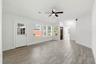 26218 Cypresswood Dr, Spring, TX 77373 - Photo 5