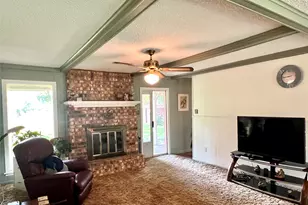 100 Village Way, Crockett, TX 75835 - Photo 11