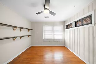 215 Fairbanks St, Houston, TX 77009 - Photo 29