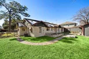215 Fairbanks St, Houston, TX 77009 - Photo 31