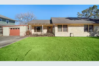 215 Fairbanks Street, Houston, TX 77009 - Photo 35