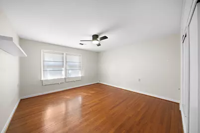 215 Fairbanks Street, Houston, TX 77009 - Photo 25