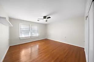 215 Fairbanks St, Houston, TX 77009 - Photo 25