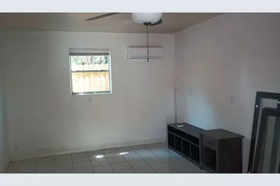 342 Casa Grande Drive #B, Houston, TX 77060 - Photo 13