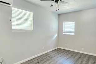 4419 W Bayshore Dr, Bacliff, TX 77518 - Photo 13