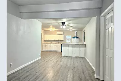 4419 W Bayshore Drive #3, Bacliff, TX 77518 - Photo 5