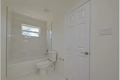7339 Krueger Road #A, Houston, TX 77033 - Photo 35