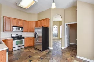 2811 Little Spring Cir, Spring, TX 77373 - Photo 5