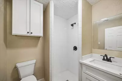 184 Hall Drive S, Montgomery, TX 77316 - Photo 15