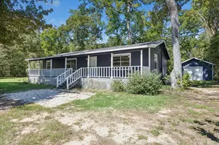 184 Hall Dr S, Montgomery, TX 77316 - Photo 1