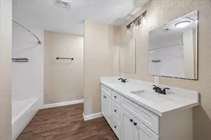184 Hall Dr S, Montgomery, TX 77316 - Photo 17