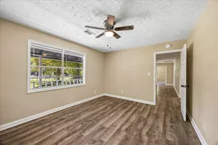 184 Hall Dr S, Montgomery, TX 77316 - Photo 19