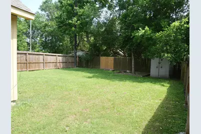 6603 Schambray Street, Houston, TX 77085 - Photo 9