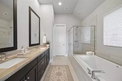9664 Knight Road, Houston, TX 77045 - Photo 11