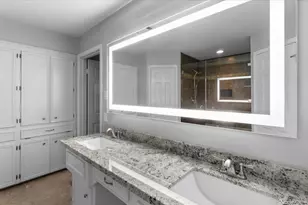 2022 Grove Lake Dr, Houston, TX 77339 - Photo 23