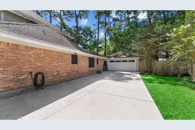 2022 Grove Lake Drive, Houston, TX 77339 - Photo 3