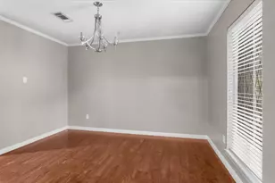 2022 Grove Lake Dr, Houston, TX 77339 - Photo 11