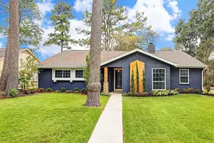 11219 Ash Creek Dr, Houston, TX 77043 - Photo 1