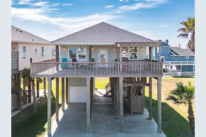 13111 Buccaneer Parkway, Freeport, TX 77541 - Photo 1