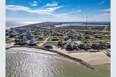 13111 Buccaneer Parkway, Freeport, TX 77541 - Photo 33