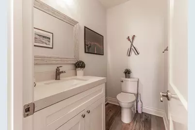 13111 Buccaneer Parkway, Freeport, TX 77541 - Photo 19