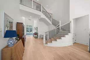 215 W 34th St, Houston, TX 77018 - Photo 7