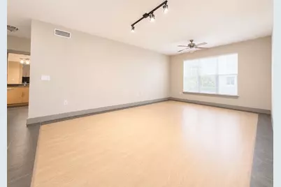 3660 Richmond Avenue #422, Houston, TX 77046 - Photo 3