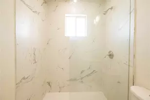 912 Church St, Galveston, TX 77550 - Photo 17