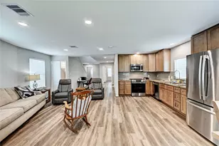 268 Sunrise Dr, Livingston, TX 77351 - Photo 5