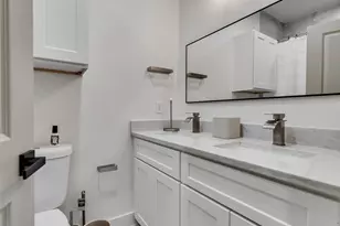 7980 Angus St, Houston, TX 77028 - Photo 21
