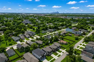 7980 Angus St, Houston, TX 77028 - Photo 35