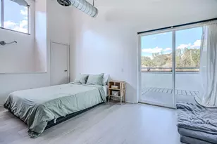 1717 Missouri St, Houston, TX 77006 - Photo 13