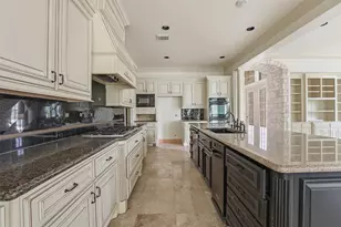 5511 Regal Landing Dr, Houston, TX 77345 - Photo 9