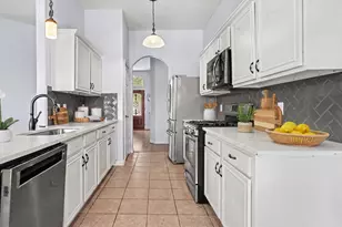 8330 Rusty Blackhaw Ln, Baytown, TX 77523 - Photo 13