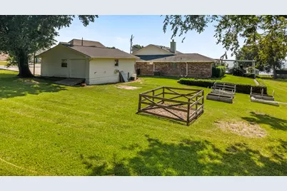 381 W Lake Circle, Point Blank, TX 77364 - Photo 31