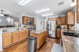 381 W Lake Circle, Point Blank, TX 77364 - Photo 7