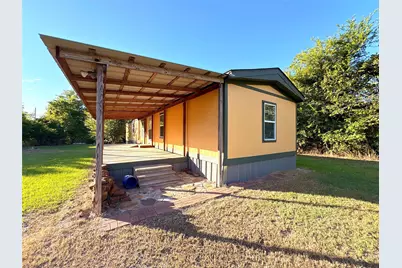 1811 Burnett Street, Baytown, TX 77520 - Photo 11