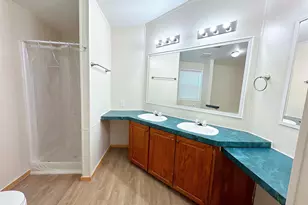 1811 Burnett St, Baytown, TX 77520 - Photo 5