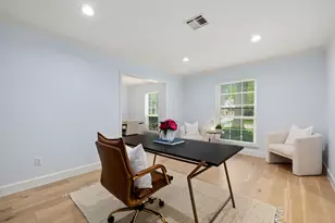 14554 Broadgreen Dr, Houston, TX 77079 - Photo 7
