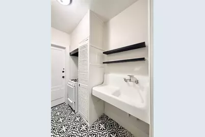 3920 Fannin Street #103, Houston, TX 77004 - Photo 13