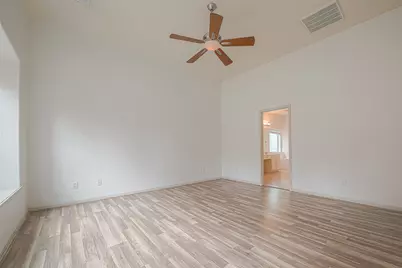 10514 Eagle Nest Court, La Porte, TX 77571 - Photo 31