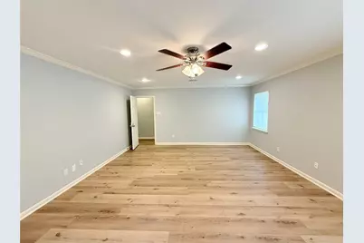 204 Hillcrest Drive, Alvin, TX 77511 - Photo 23